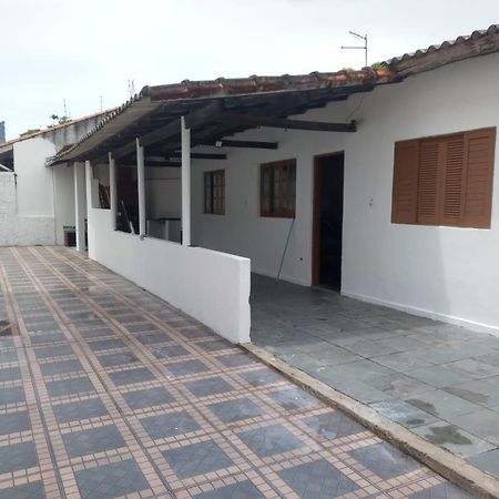 Itanhaem Pe Na Areia Villa Exteriör bild